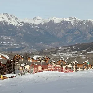 Idéalement Situé Aux Orres 1800 - Aux Pieds Des Pistes - Frais De Ménage Inclus Appartement Les Orres